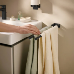 Suport pentru prosop hansgrohe AddStoris S, culoare la alegere - imagine 2